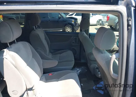 2008 Toyota Sienna Le z USA, uszkodzony, nr VIN 5TDZK23C68S133843